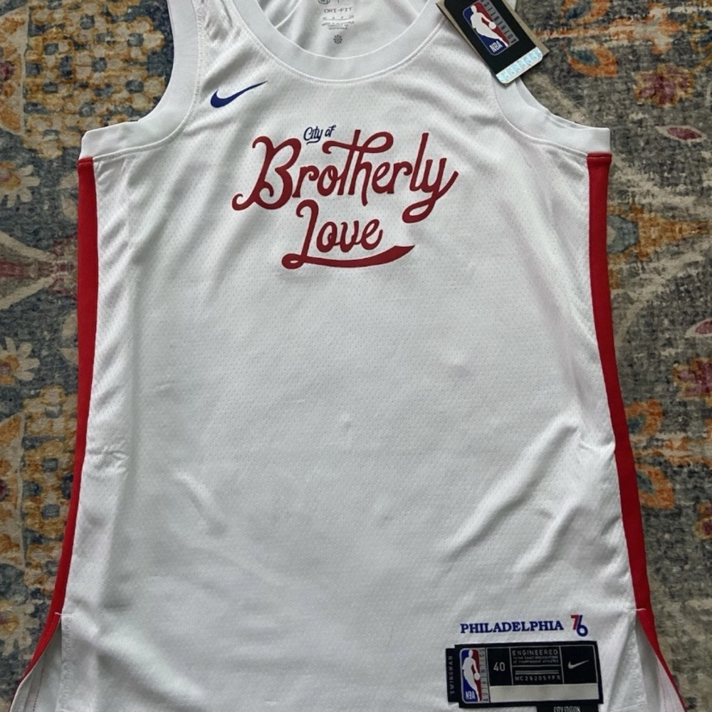 NWT Nike Philadelphia Sixers 76ers City Of Brotherly Love Jersey Size Large